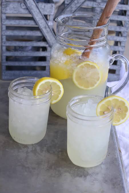Lemonade @ Stand